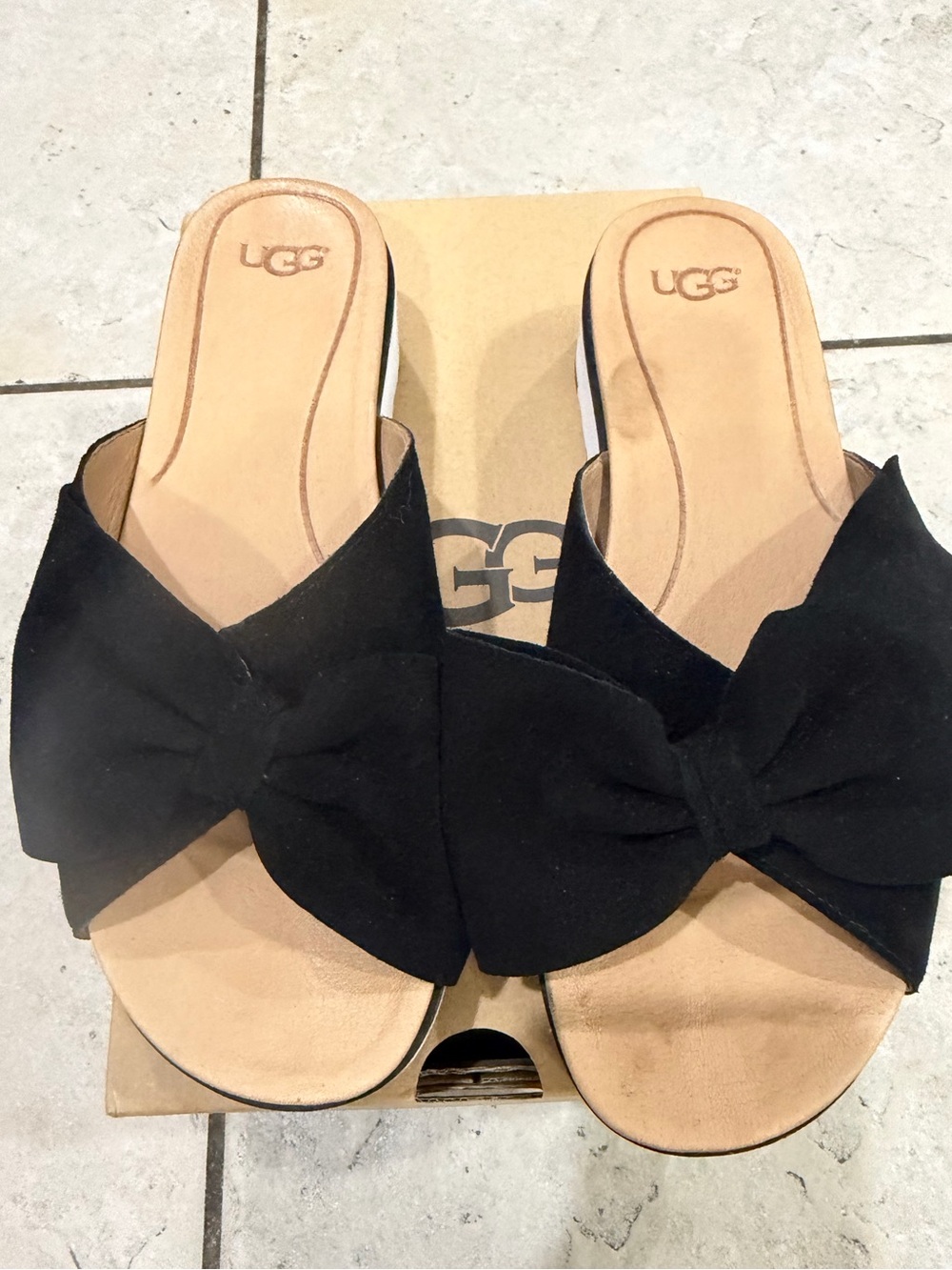 UGG Black and White Bow Platform Slides